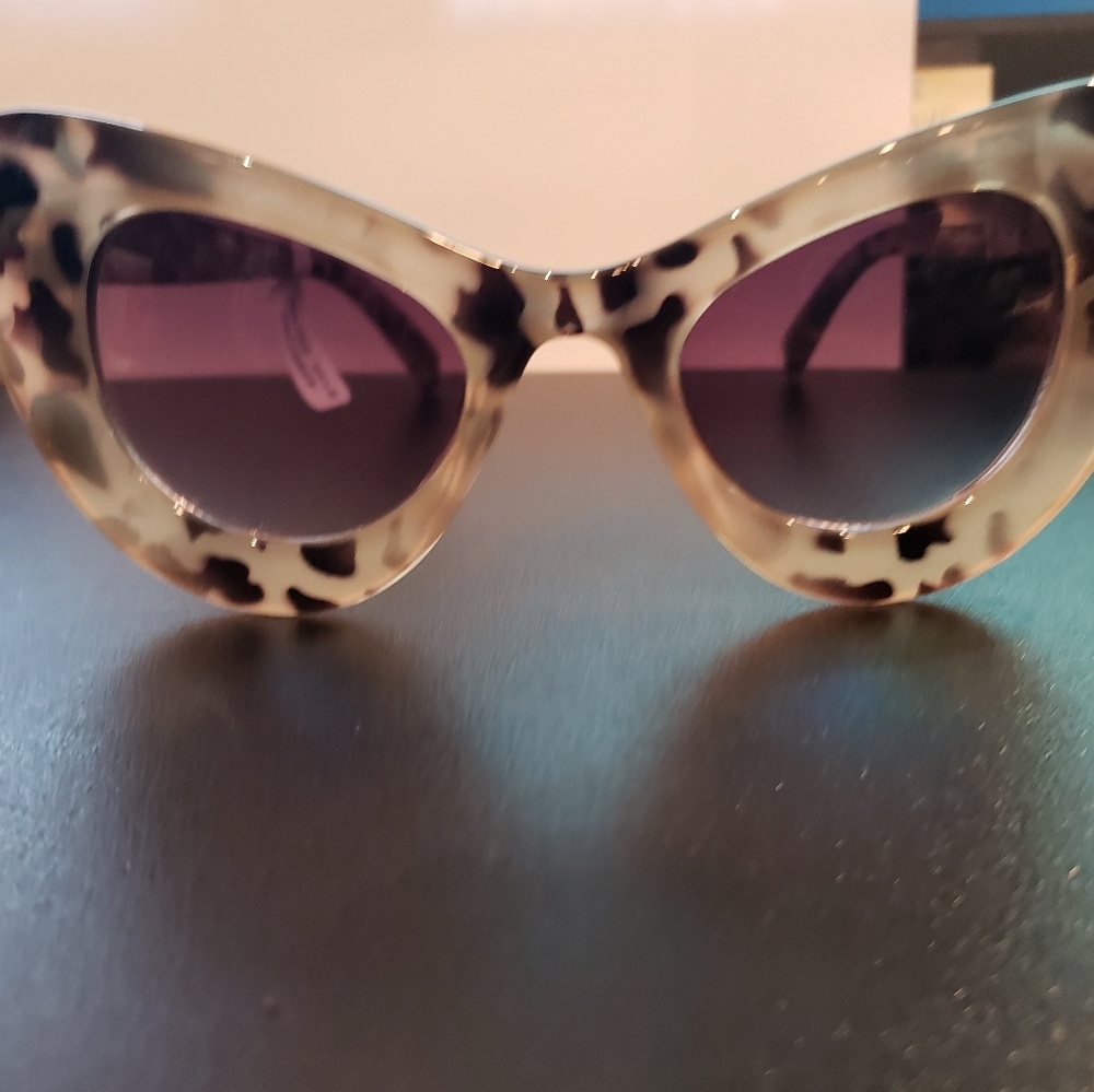 Retro Cateye Sunglasses for Women